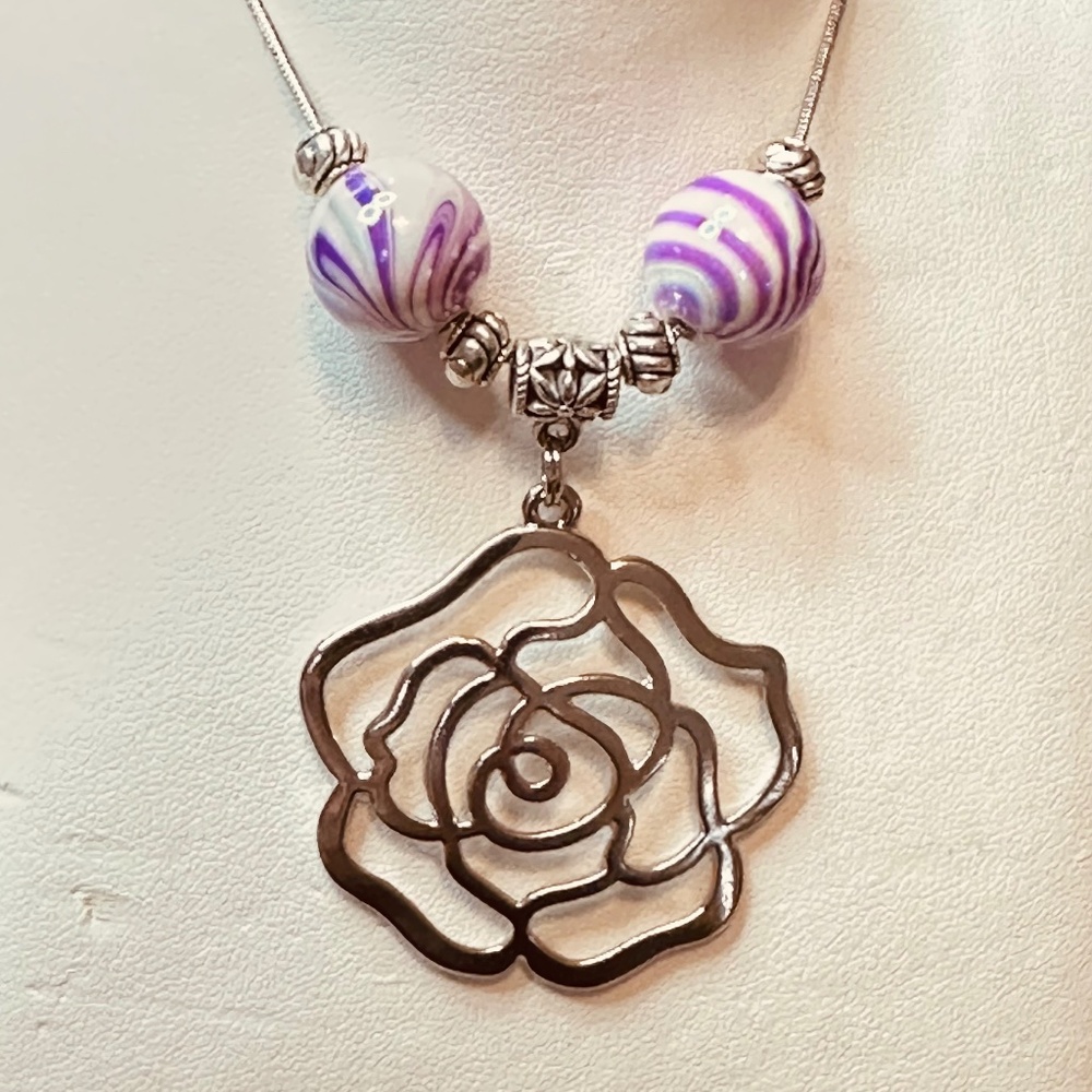 925 Sterling Silver Chain Rose Pendant Purple & Silver Tone Beads Handmade